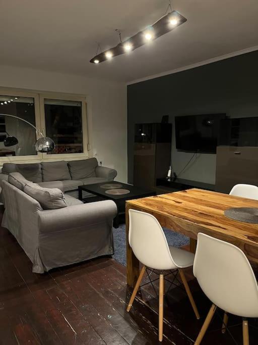 Geraeumige, Helle 3 Zimmer Fewo Bremen Luaran gambar