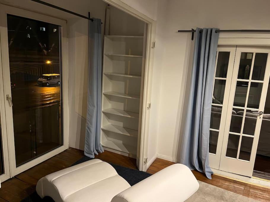 Geraeumige, Helle 3 Zimmer Fewo Bremen Luaran gambar
